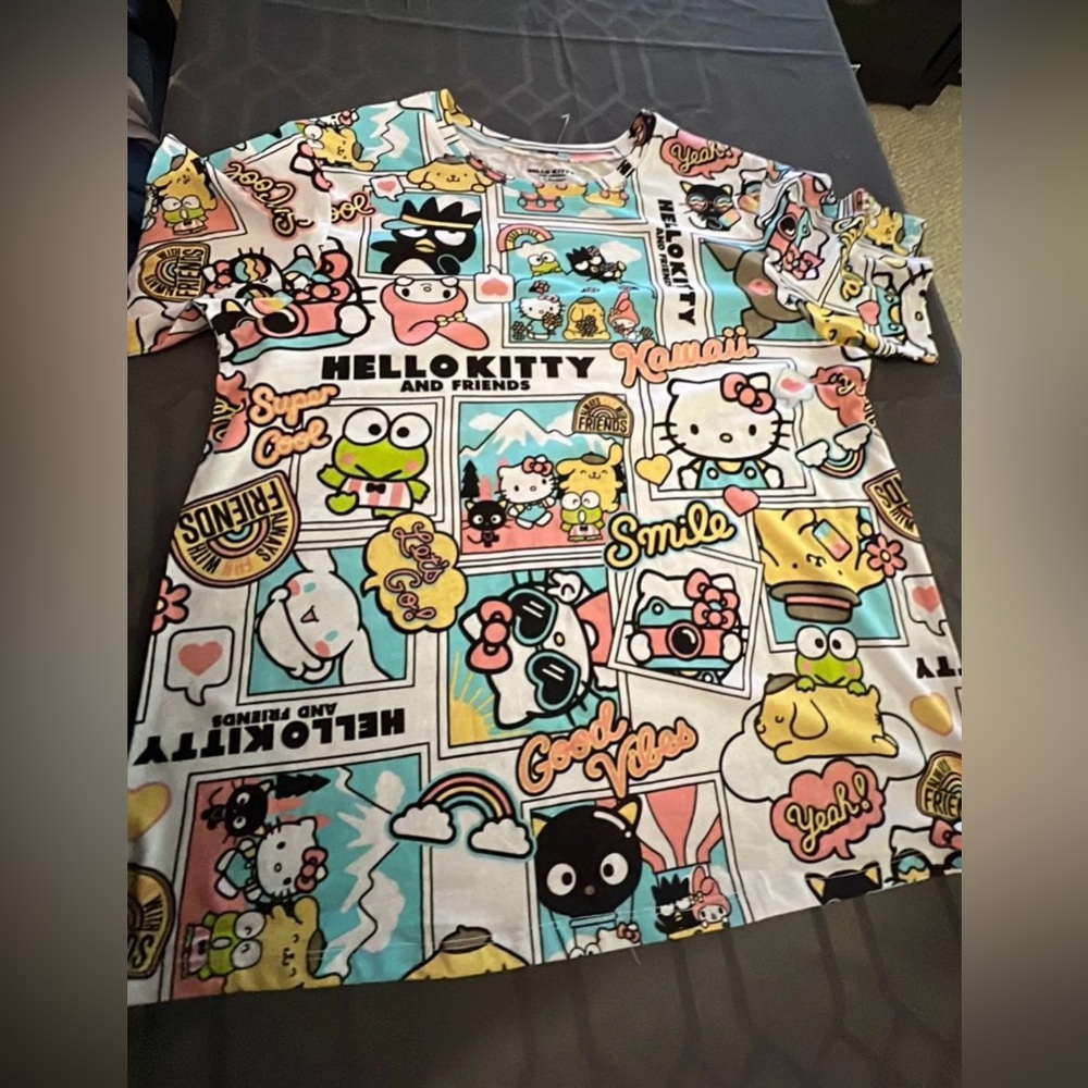 Hello Kitty White Women’s Tee Shirt Size 1X